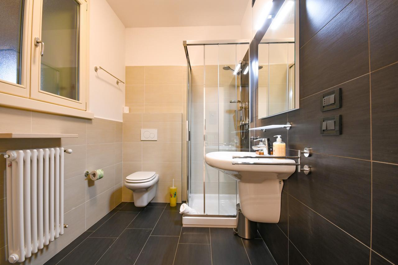 Aurora Home Sirmione Luaran gambar