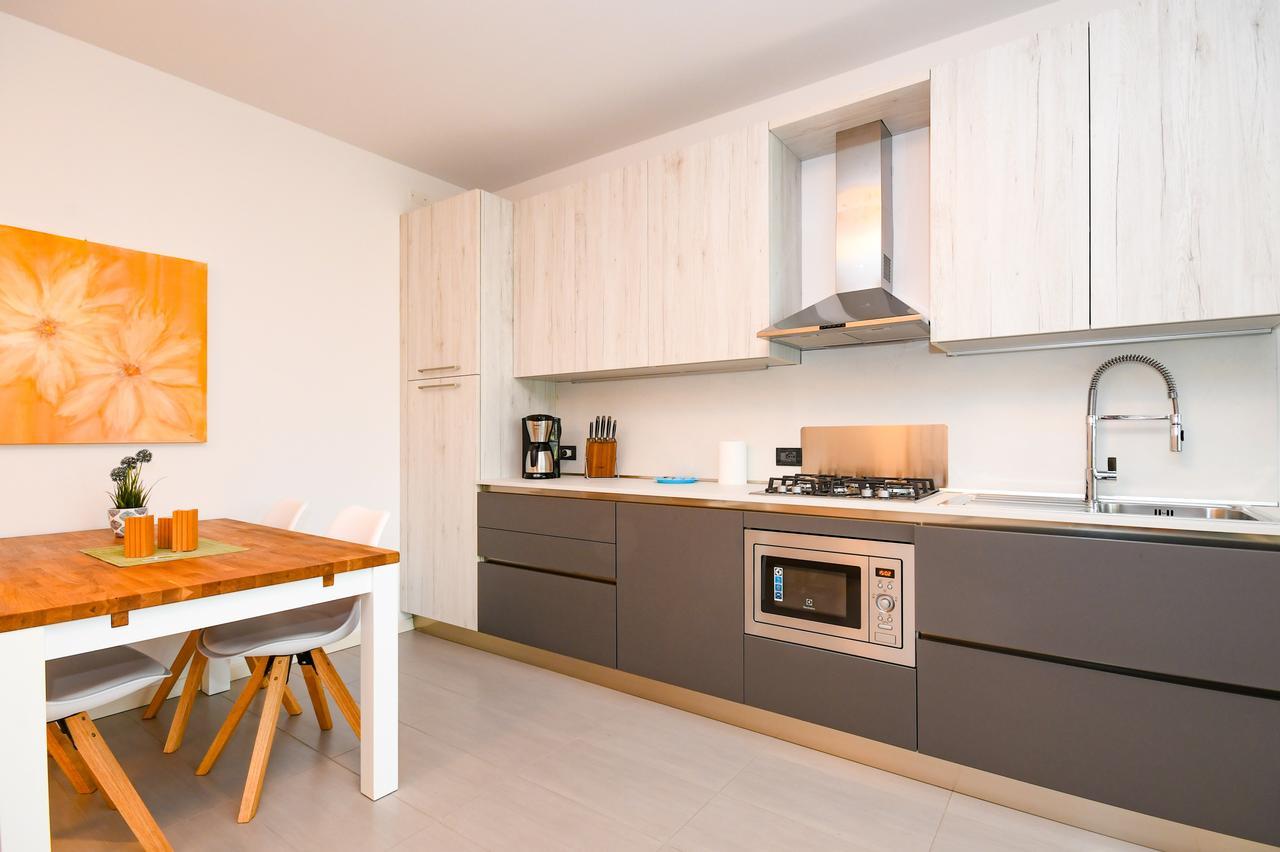 Aurora Home Sirmione Luaran gambar